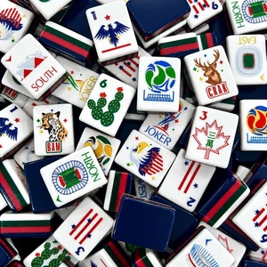 Tuiles de Mahjong Américain en Acrylique et Design Teal, Ensemble de Luxe Personnalisé Gravé, Tuiles de Mahjong Américain pour Jeux Américains - Product Image 1