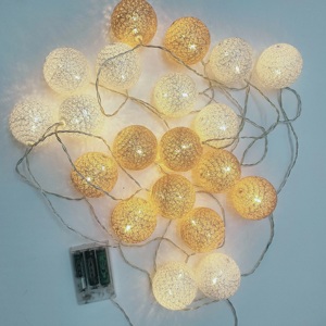 Lanterne de boule de coton colorée de guirlande lumineuse de décoration d'intérieur de Noël de LED romantique avec l'estimation IP44 pour l'atmosphère de chambre à coucher - Product Image 3