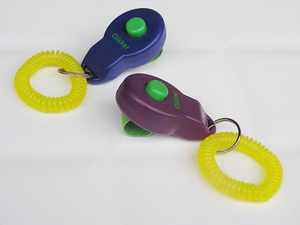 Anillo de entrenamiento con silbato para perros y mascotas, entrenador para cachorros - Product Image 4