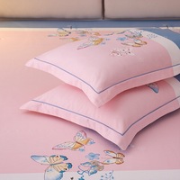 Parure de lit quatre pièces en coton pur brossé éco-responsable, motif plantes et fleurs, style moderne et épuré, tendance et épaisse