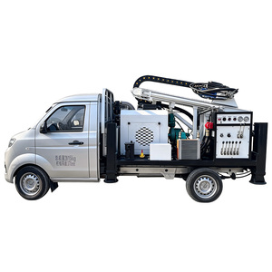 Petite foreuse hydraulique diesel montée sur camion pour puits d'eau, 200 m, pour l'Afrique - Product Image 1