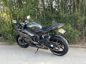 Motocicleta <span class=keywords><strong>Yamaha</strong></span> R6 Usada de Gasolina - 4 Cilindros, Inyección de Combustible, Refrigeración por Agua, 600cc - Product Image 6