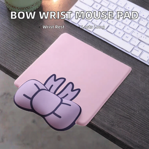 Repose-poignet chauffant en caoutchouc carré pour <span class=keywords><strong>souris</strong></span>, protection <span class=keywords><strong>de</strong></span> poignet en silicone à mémoire <span class=keywords><strong>de</strong></span> forme, support <span class=keywords><strong>de</strong></span> main pour clavier, coussinet <span class=keywords><strong>de</strong></span> poignet mignon à motif <span class=keywords><strong>de</strong></span> dessin animé - Product Image 2