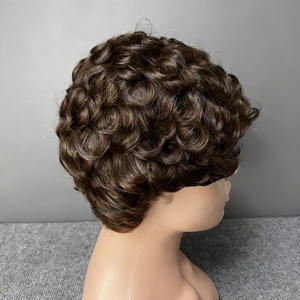 Perruques Romance Curl <span class=keywords><strong>Cheveux</strong></span> Brésiliens Remy Courts Base Transparente Densité 200% Franges Tons Dégradés Looks Quotidiens Tendance - Product Image 6