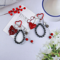 Porte-clés Y2K Rouge Cœur d'amour Nœud Étoile Dés Perlé Nœud papillon Mignon Designer pour Femme, Chaîne de téléphone, Breloque de sac à main, Pendentif