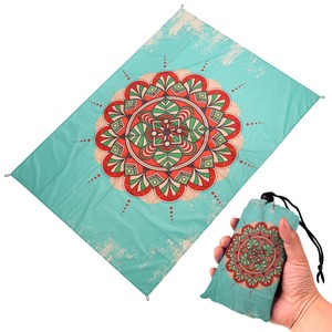 Tappetino impermeabile da <span class=keywords><strong>campeggio</strong></span> con stampa colorata da 200cm da 140cm tappetino da spiaggia portatile fisso da esterno per riporre da Picnic a prova di umidità - Product Image 3