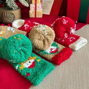 <span class=keywords><strong>2025</strong></span> नए डिजाइन सुंदर रंगीन सर्दियों के इनडोर आरामदायक आरामदायक गर्म नींद बिस्तर क्रू फ्फी फ्फी क्रिसमस मोजे एंटी-बैक्टीरियल - Product Image 4