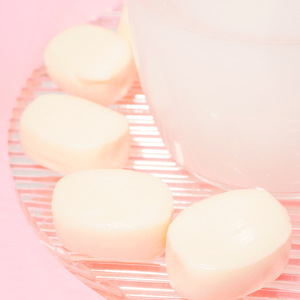 Bonbons rafraîchissants au lait fruité pour les mariages Collations <span class=keywords><strong>d</strong></span>écontractées nostalgiques dans un sac enduit pour la réception Réception Vente en gros disponible - Product Image 2