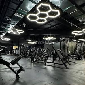 Kommerzielles 5-Grid-System Sechskant-LED-Fitness-Leuchten Waben-Design für die Freizeit gestaltung im Sportbereich des Gymnasiums - Product Image 5