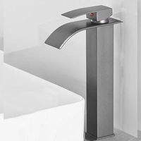 Mélangeurs de lavabo noirs chauds et froids modernes de luxe Robinet de lavabo cascade Robinet de lavabo en acier inoxydable