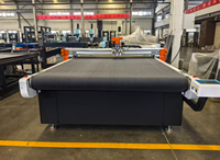 Máquina de Empaque Automática CNC PLC Rongchi de Uso Industrial, Cuchilla Oscilante de Alta Precisión y Alta Productividad, Cortadora Eléctrica