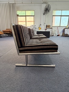 Sillón <span class=keywords><strong>Lounge</strong></span> Arthur Umanoff de Estilo Moderno de Mediados de Siglo, Estructura de Acero Inoxidable, Diseño Retro de los Años 70 - Product Image 2