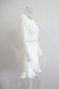Eleganti Mini abiti Casual estivi da donna Sexy cuciture bianche in pizzo con disegno traforato <span class=keywords><strong>collezione</strong></span> 2025 - Product Image 4