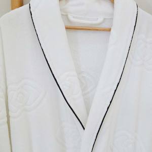 เสื้อคลุมอาบน้ำผ้าฝ้ายผ้าเทอร์รี่ปักโลโก้ได้ตามต้องการ - Product Image 4