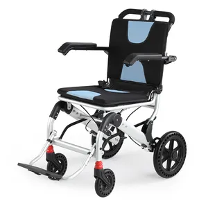 Engelli yaşlı katlanır ışık seyahat için özel ev tekerlekli sandalye