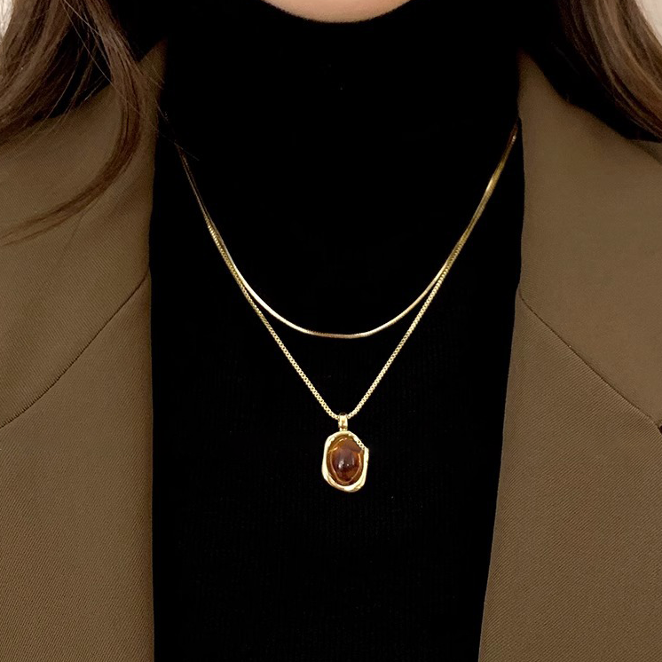 โกลเด้น