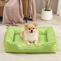Lit pour chien classique imperméable gris, lit pour animaux de compagnie en fausse fourrure haute résilience, tissu Oxford rectangulaire, lit orthopédique rafraîchissant pour l'hiver