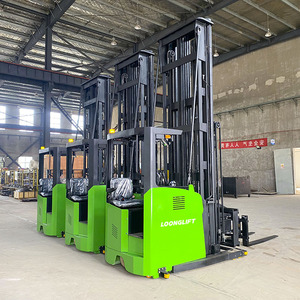 Chariot élévateur à trois voies 1,5T, hauteur de levage 9000 mm, entraînement Curtis, batterie au lithium, mât haute résistance, vue grand angle - Product Image 3