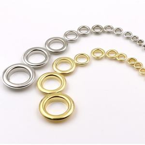 Botones de metal de hierro de 10 mm al por mayor, ojales huecos y anillas para ropa y equipaje - Técnica de chapado - Product Image 1