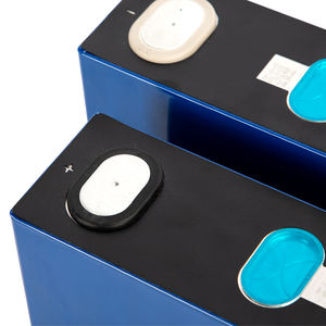 Аккумуляторная ячейка призматического типа 3.2В 150Ач, перезаряжаемая, LiFePO4, для систем накопления энергии - Product Image 6