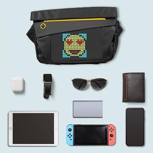 <span class=keywords><strong>กระเป๋า</strong></span>สะพาย <span class=keywords><strong>Divoom</strong></span> Sling Bag V ดีไซน์แฟชั่นพิกเซลอาร์ตปรับแต่งได้ กันน้ำ เหมาะสำหรับกิจกรรมกลางแจ้ง ปั่นจักรยาน เดินป่า กิจกรรมนอกสถานที่ มีพื้นที่จัดเก็บขนาดใหญ่ - Product Image 6