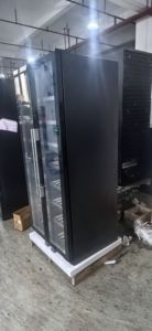 Refrigerador de Vino NE-425J-8 Personalizado de 16 Estantes, Doble Zona, 2 Puertas, Temperatura Constante, con Luz - Product Image 5