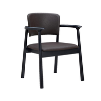 Chaise de salle à manger en bois de frêne massif de designer italien avec revêtement en cuir, fauteuil moderne minimaliste pour la maison et les restaurants