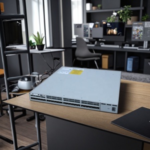 Doanh Nghiệp tập hợp C9300X-24Y-E Quản Lý chuyển đổi 24x25G cổng Modular uplinks 1tpps Stack - Product Image 3