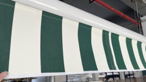 Soluzione 100% impermeabile e resistente ai raggi UV tinto in Italia tessuto acrilico <span class=keywords><strong>per</strong></span> tettoia retrattile <span class=keywords><strong>da</strong></span> esterno - Product Image 4