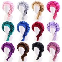 Emballage de boîte personnalisée Bonnet pour cheveux Bonnet de couchage à large bande Logo personnalisé Bonnets en satin avec attache
