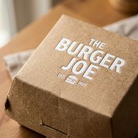 Support à collation en papier kraft incliné avec logo personnalisé pour frites, gaufres aux œufs, pommes de terre – Boîte d'emballage alimentaire en papier kraft