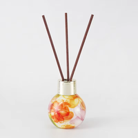 Décoration intérieure de la chambre impression de finition délicate semblable à de la céramique emballage de bouteille en verre diffuseur de roseau d'aromathérapie de nouveau style Unique
