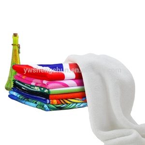 <span class=keywords><strong>Toalla</strong></span> <span class=keywords><strong>de</strong></span> playa estampada por sublimación a todo color <span class=keywords><strong>de</strong></span> microfibra MOQ <span class=keywords><strong>pequeña</strong></span>, la <span class=keywords><strong>toalla</strong></span> <span class=keywords><strong>de</strong></span> <span class=keywords><strong>baño</strong></span> 3 los delfines - Product Image 2