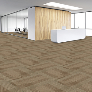 Azulejos de alfombra de nailon PP acolchados lavables para pisos de oficina con patrón geométrico - Product Image 4