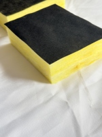 Panneau en laine de verre moderne avec voile noir, panneau ignifuge classe A1 pour isolation ignifuge dans les murs de construction