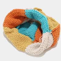 Chapeau turban en tricot à blocs, design unique, avec protection pour les oreilles, fait main, tendance, chaud, pour l'automne et l'hiver