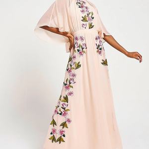 Vestido Largo Maxi Bohemio Ecológico Tejido a Mano para Mujer, con Cuello en V y Bordado Floral, Estilo Casual, Fabricantes OEM - Product Image 3