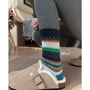 Calcetines de media pantorrilla estilo Fair Isle, azul oscuro, blanco arroz, color pasta de frijol, grosor medio, con patrón de dibujos animados, para mujer - Product Image 2
