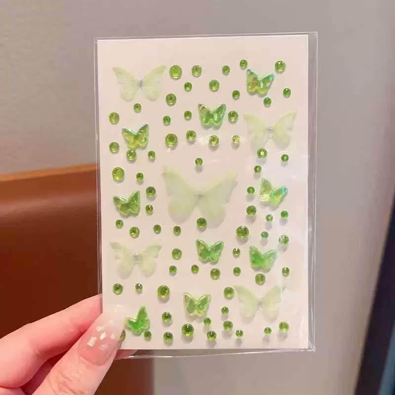 สีเขียว