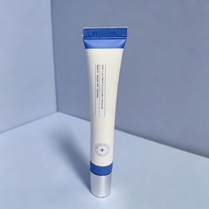 El Recién Lanzado y Más Vendido Aceite para el Cuidado del <span class=keywords><strong>Cabello</strong></span> Nutritivo, Reparador y Brillante con Rodillo de Masaje - Product Image 1