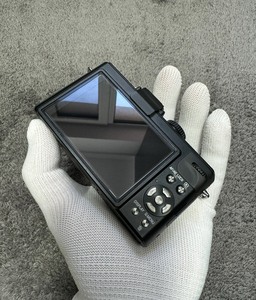 Cámara sin Espejo Leica D-LUX5 de <span class=keywords><strong>Segunda</strong></span> <span class=keywords><strong>Mano</strong></span>, 10.1MP, Pantalla de 3.0 Pulgadas, Sensor CCD de 1/1.63 Pulgadas, Zoom Óptico de 17x-30x, Video Dual - Product Image 4