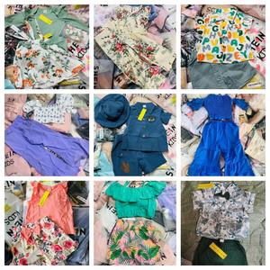 Conjuntos de Roupa de Algodão Misto Totalmente Novos para Meninos e Meninas Moda Infantil Atacado Estoque em Fardo - Product Image 2