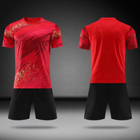 Fabricants Vente en gros Tenue d'uniforme de football pour homme Maillot d'entraînement de jeu Impression de chemise de sport