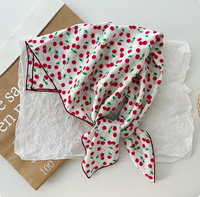 Zachte bloemenkatoenen vierkante sjaal Bandana Stofdichte fietshoofddoek Gezichtsbedekking Bandana voor fietsen Bergwandelen Verjaardag