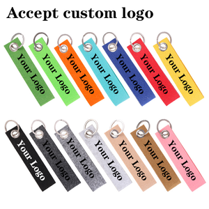 Bán buôn cảm thấy móc chìa khóa màu sắc khác nhau Phụ Kiện Móc chìa khóa mặt dây chuyền tùy chỉnh logo cảm thấy Keychain - Product Image 3
