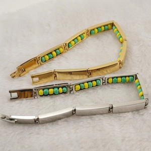 Pulsera unisex <span class=keywords><strong>de</strong></span> eslabones sagrados <span class=keywords><strong>de</strong></span> acero inoxidable chapada en oro <span class=keywords><strong>de</strong></span> 18 quilates, pulsera <span class=keywords><strong>de</strong></span> santería <span class=keywords><strong>de</strong></span> África India con cuentas coloridas - Product Image 3