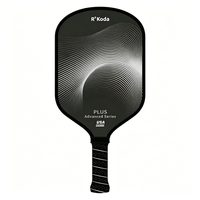 Raquette de pickleball haute performance en fibre de carbone, noyau en nid d'abeille PP, raquette de pickleball de tournoi