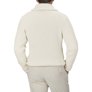 <span class=keywords><strong>Cardigan</strong></span> da <span class=keywords><strong>Uomo</strong></span> Personalizzato OEM Giacca Lunga Autunno Inverno Maglione in Lana Cotone e Cashmere Lavorato a Maglia <span class=keywords><strong>con</strong></span> <span class=keywords><strong>Bottoni</strong></span> - Product Image 5