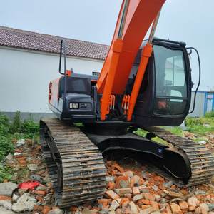 Pelle sur chenilles Hitachi ZX200 20T d'occasion en gros | Pelle d'occasion japonaise pour projets miniers - Product Image 4