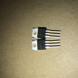 Irf4905pbf để 220 optoisolators TRIAC với SCR đầu ra MOS lĩnh vực-hiệu ứng bóng bán dẫn cho LCD chuyển đổi điện Ống irf4905 - Product Image 1